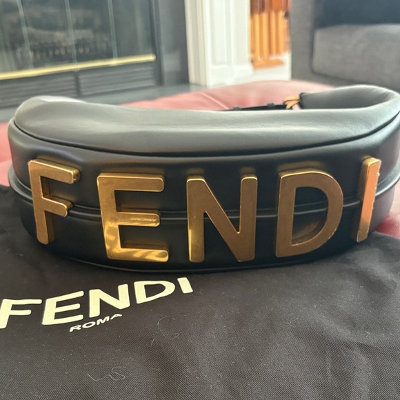 Fendi Fendigraphy Medium Calf Leather Hobo - Picture 3 of 14